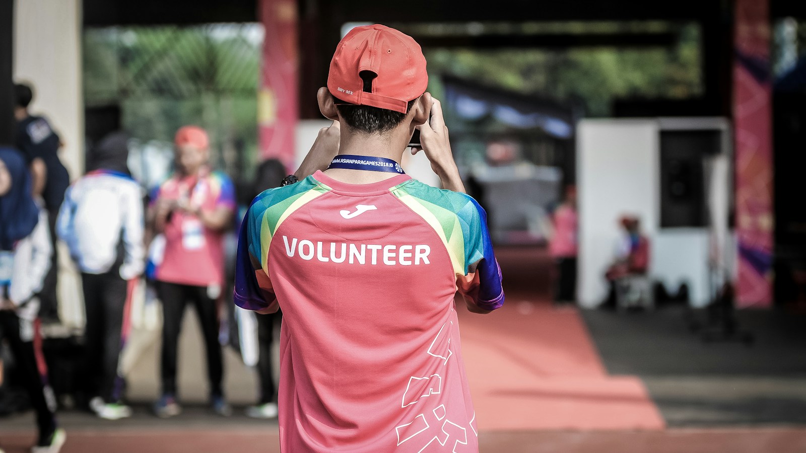 Amsterdam volunteers meeting before a community project